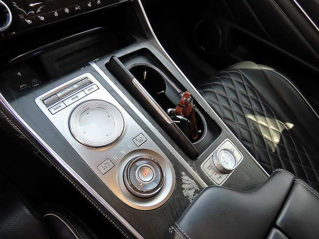 Genesis GV80 - Vista 11