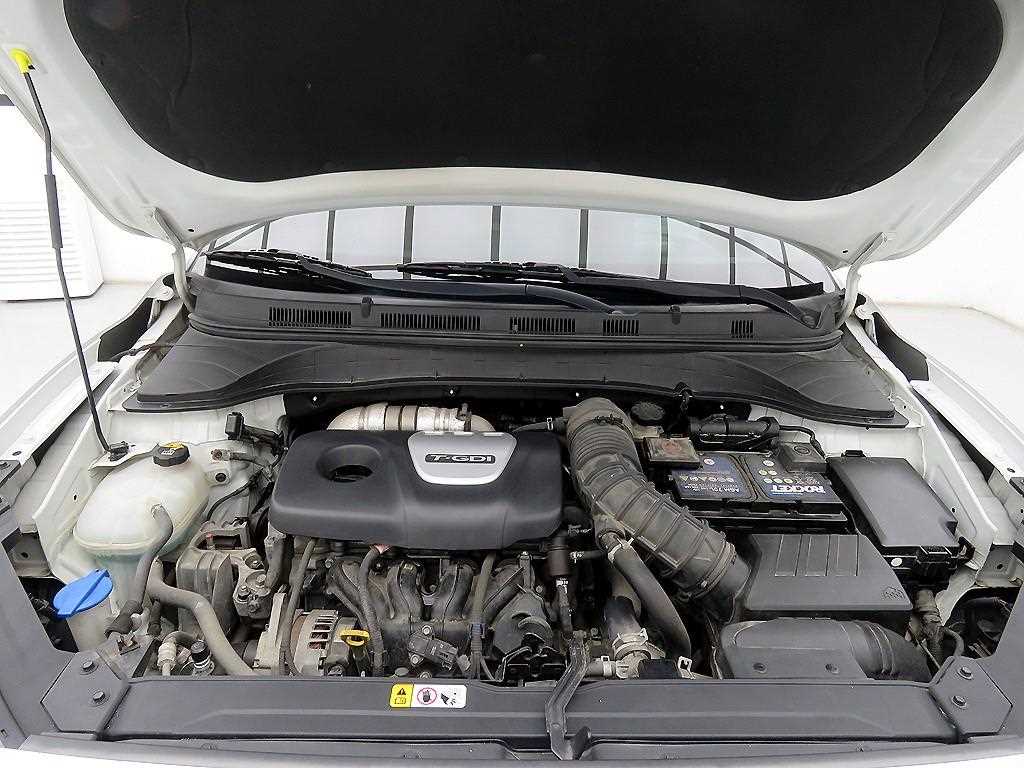 HYUNDAI Kona 2018 Blanco - Importación desde Corea - HF Imports Iquique - Foto 18