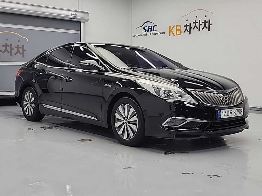 HYUNDAI Grandeur - Vista 4