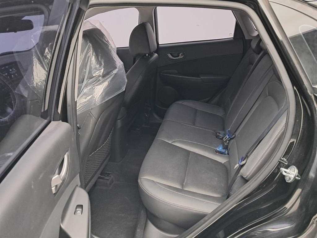 HYUNDAI Kona - Vista 12