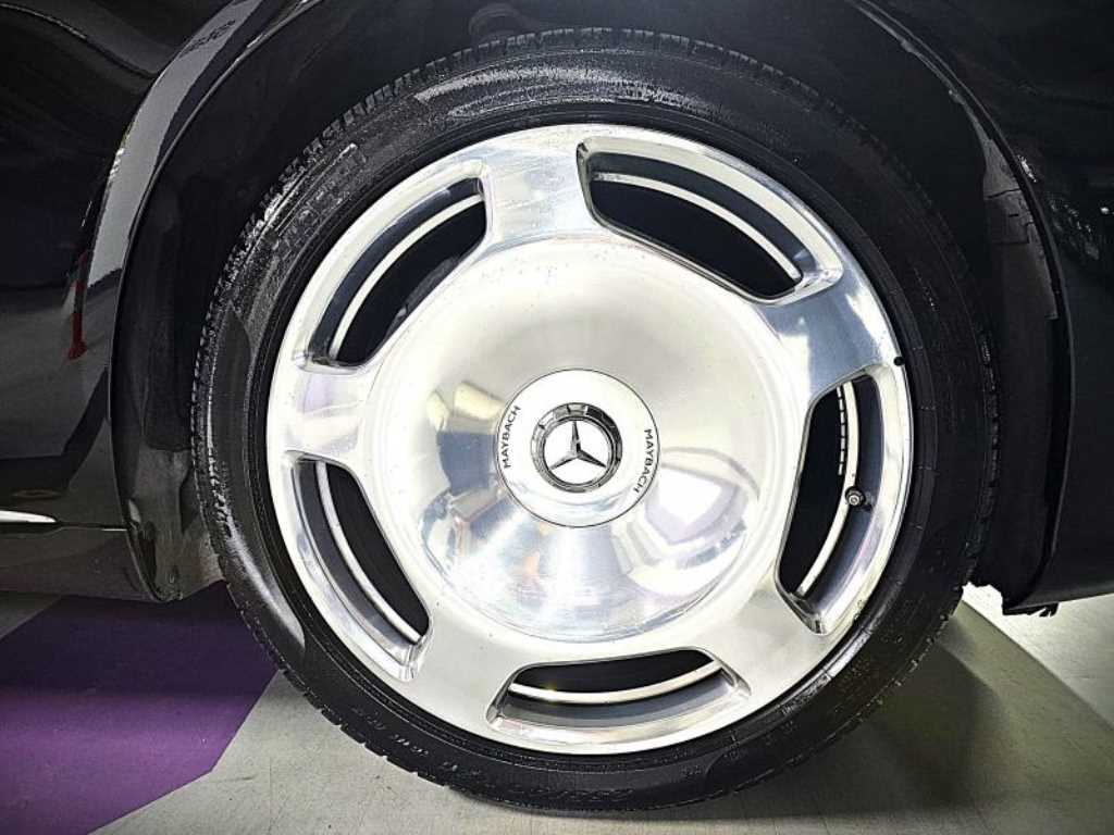 Mercedes Benz S Class - Vista 4