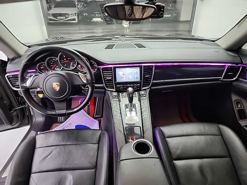 Porsche Panamera - Vista 7