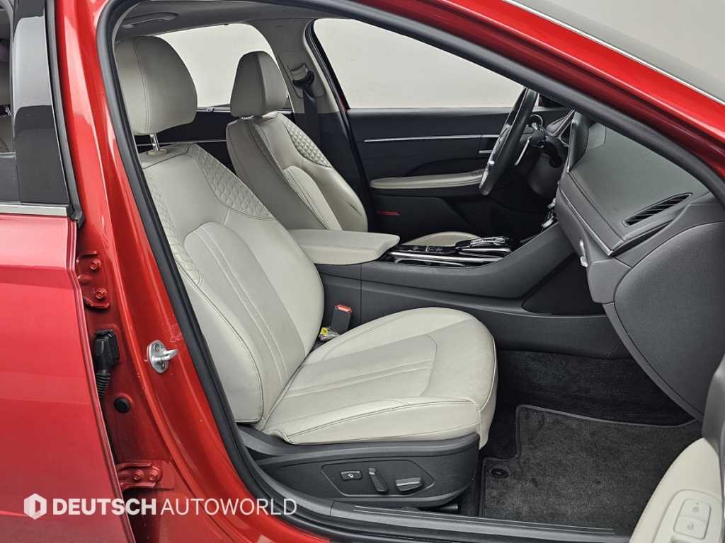 HYUNDAI Sonata - Vista 10