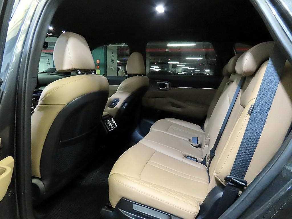 KIA Sorento - Vista 7