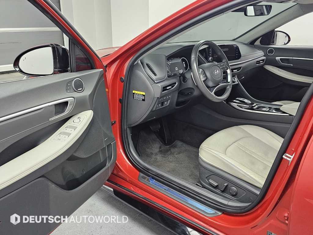 HYUNDAI Sonata - Vista 11