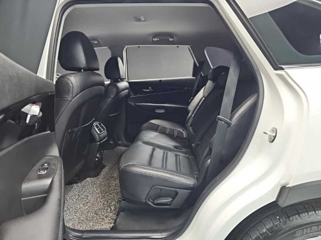KIA Sorento 2018 Blanco - Importación desde Corea - HF Imports Iquique - Foto 18