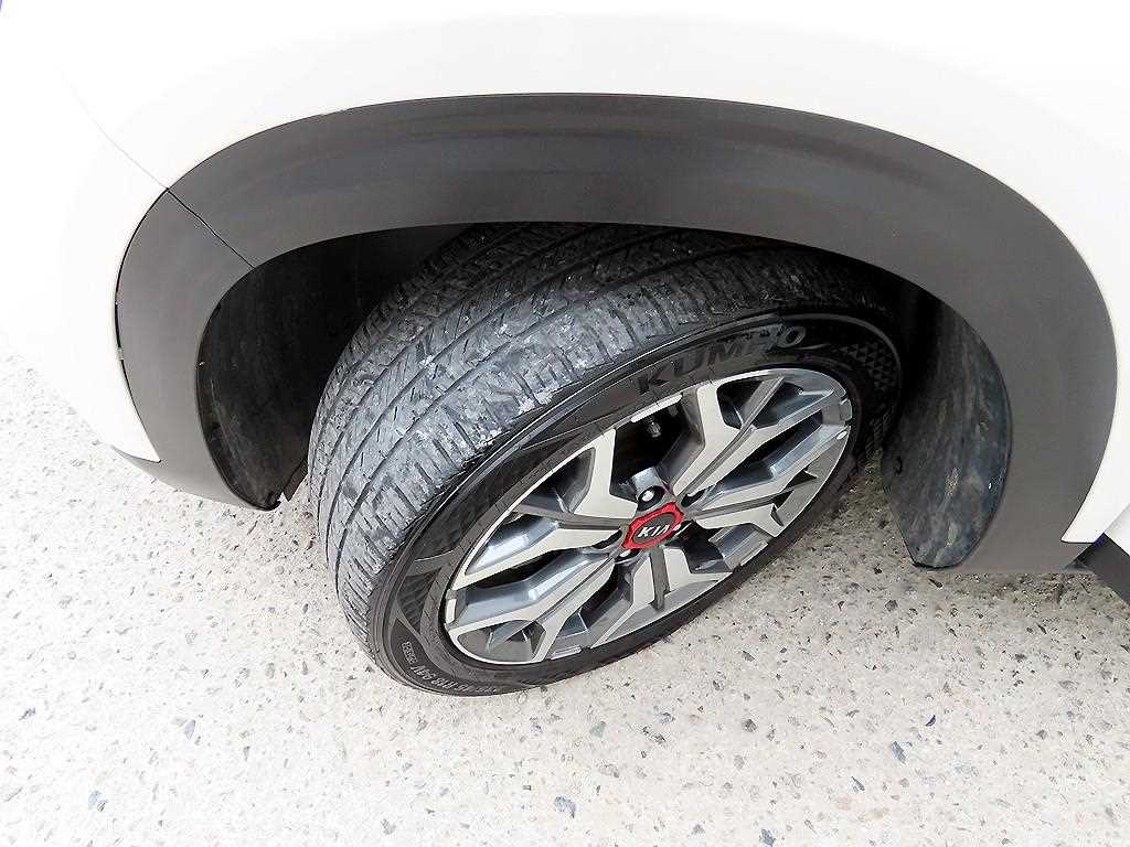 KIA Seltos 2021 Blanco - Importación desde Corea - HF Imports Iquique - Foto 20