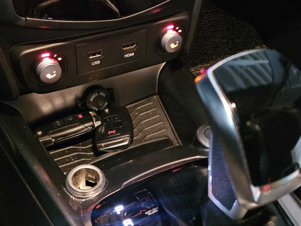 Ssangyong Tivoli - Vista 11