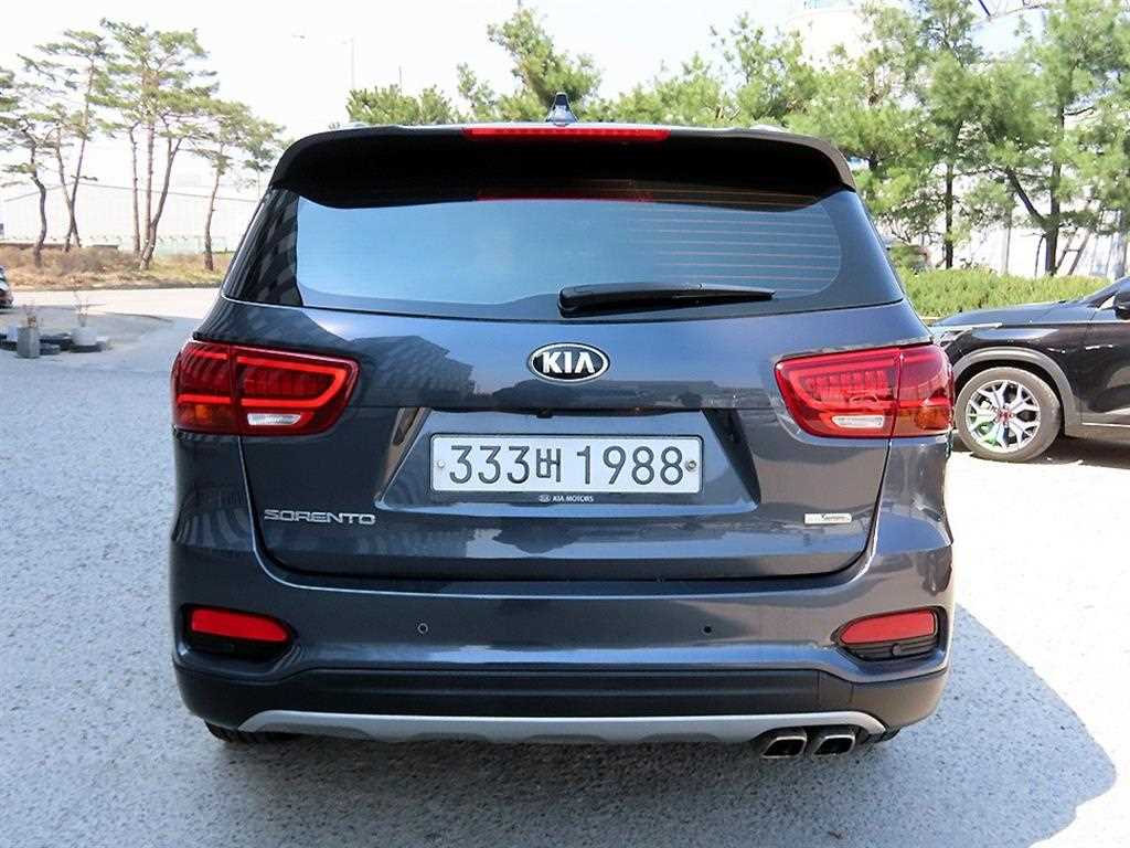 KIA Sorento - Vista 4