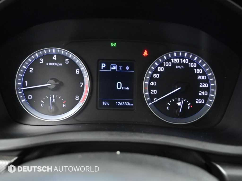 HYUNDAI Sonata - Vista 5