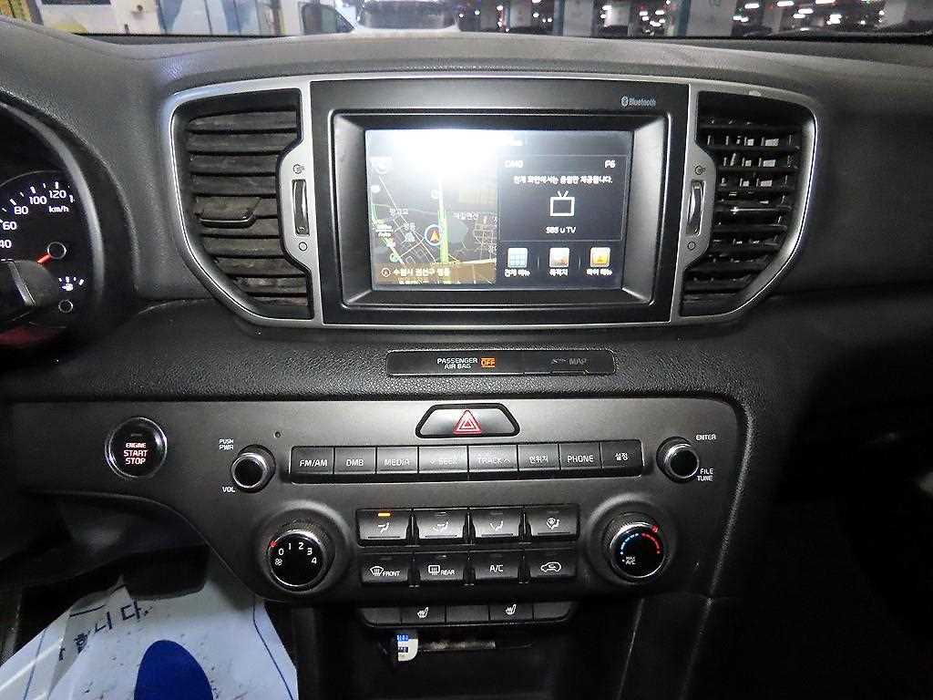 KIA Sportage - Vista 11