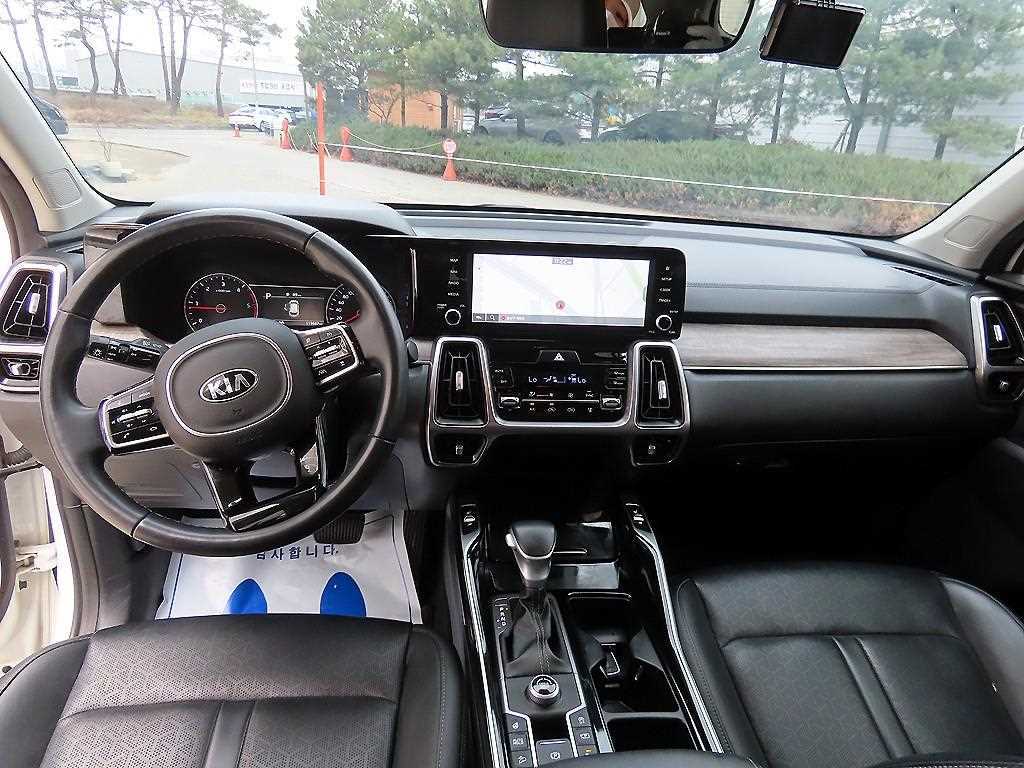 KIA Sorento - Vista 7