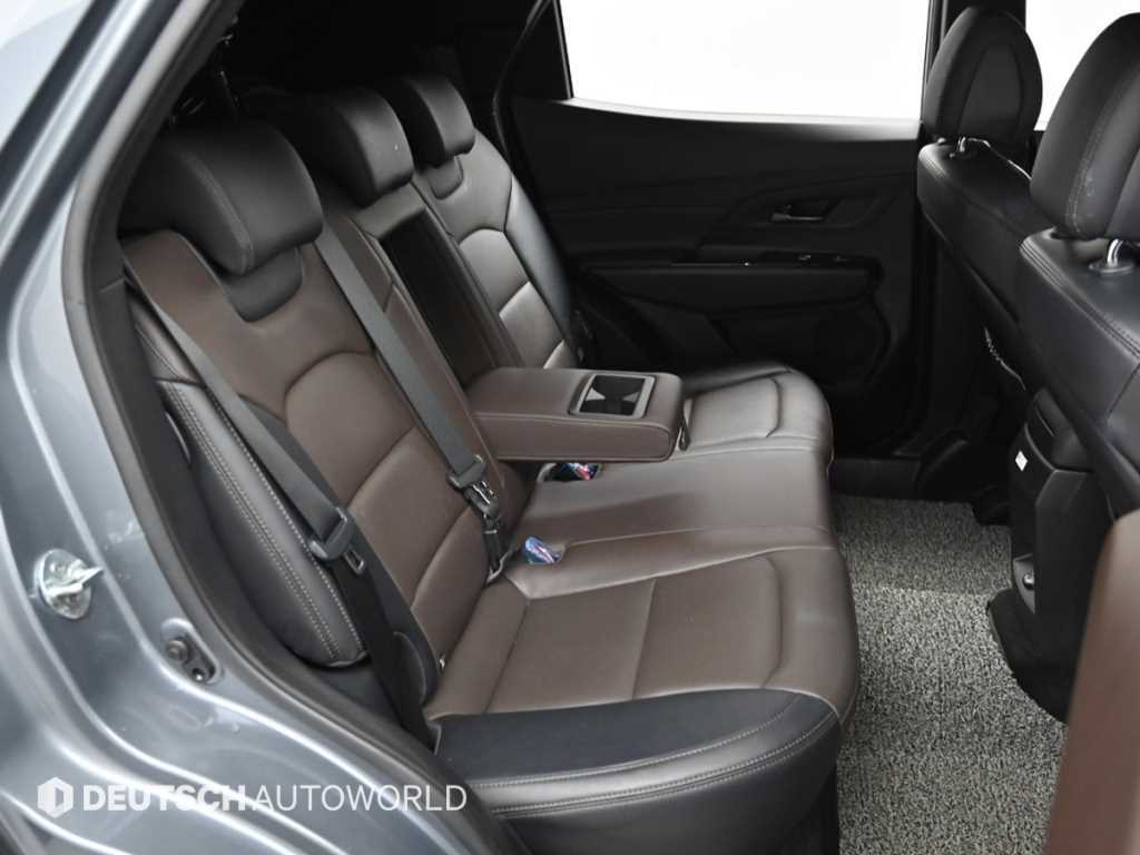 Ssangyong Korando - Vista 12