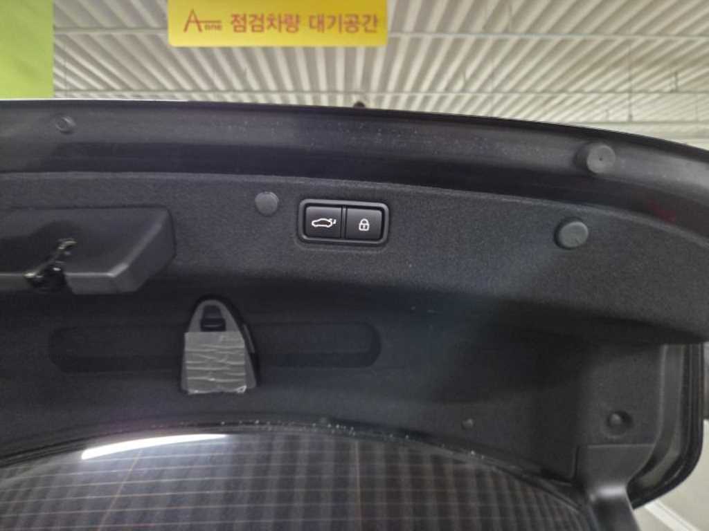 HYUNDAI Grandeur 2017 Negro - Importación desde Corea - HF Imports Iquique - Foto 13