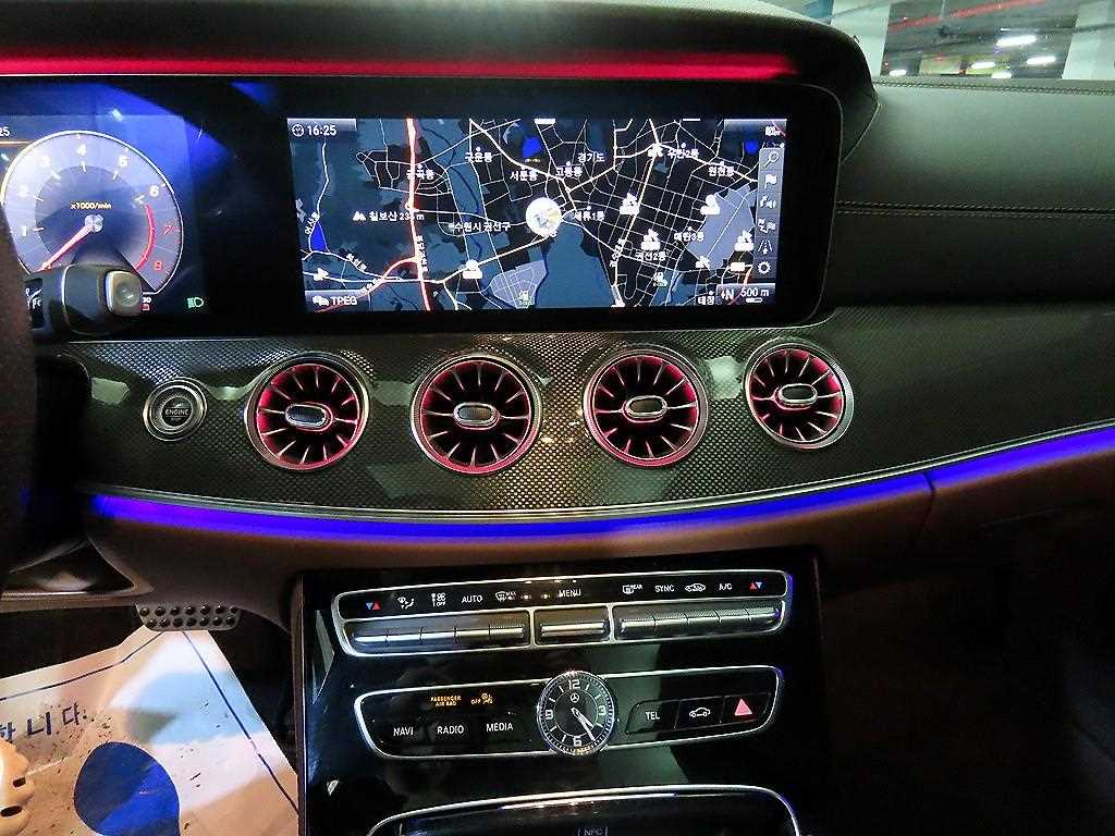 Mercedes Benz E class - Vista 11