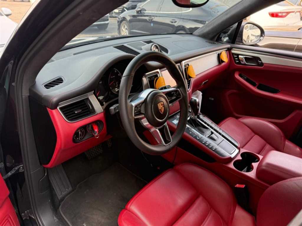 Porsche Macan - Vista 2
