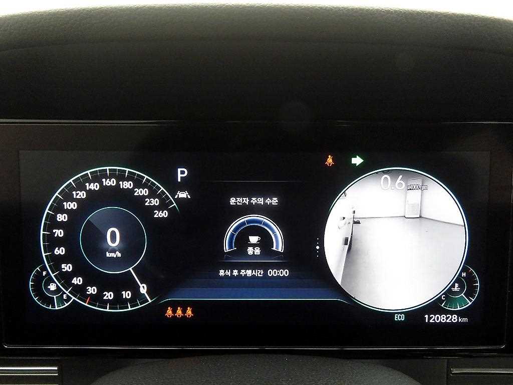 HYUNDAI Grandeur - Vista 11