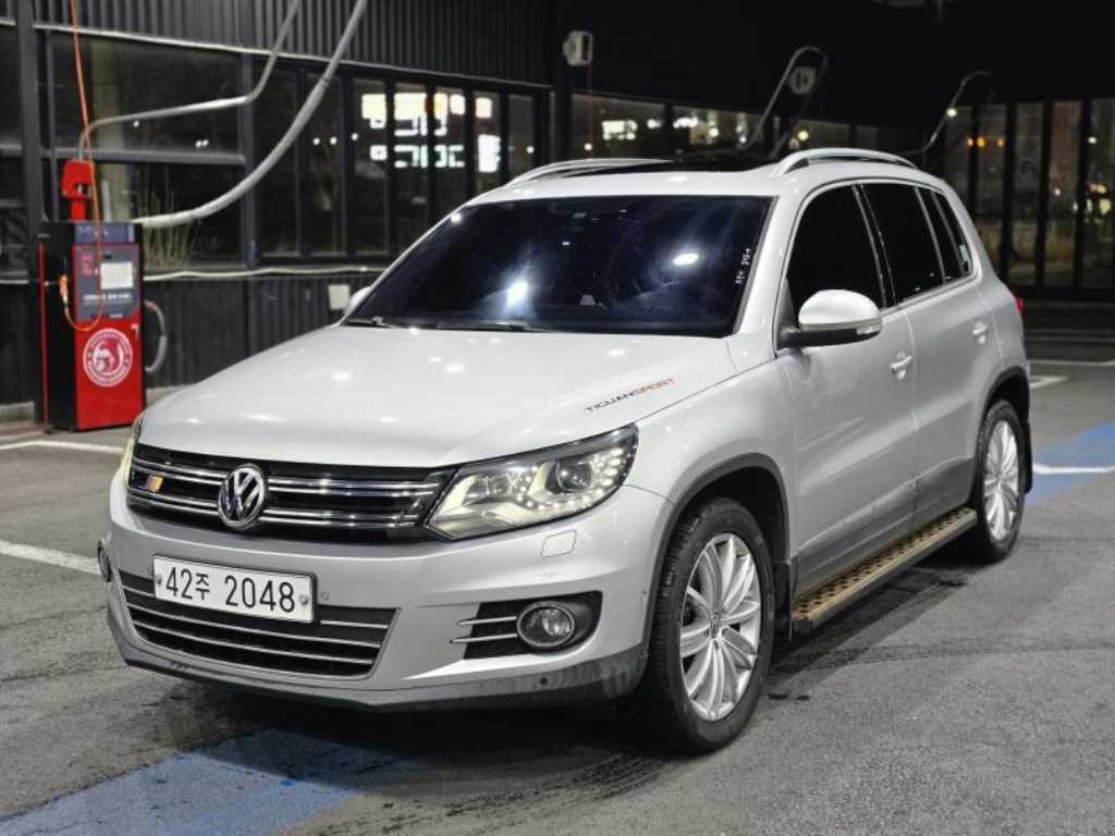 Volkswagen Tiguan - Vista 2
