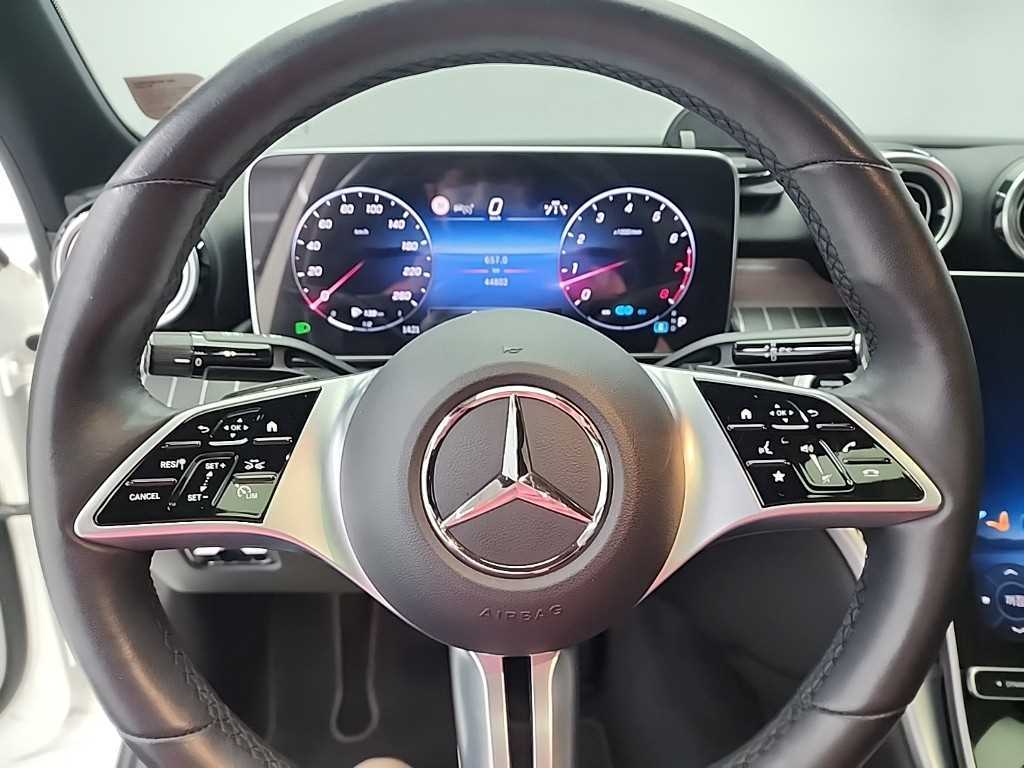 Mercedes Benz C Class - Vista 9