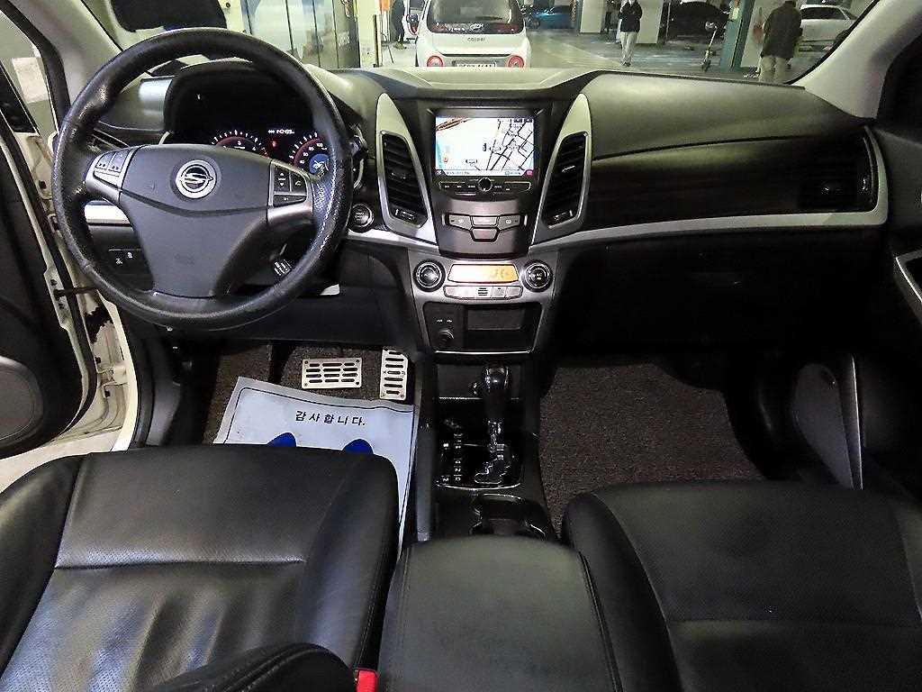 Ssangyong Korando - Vista 10