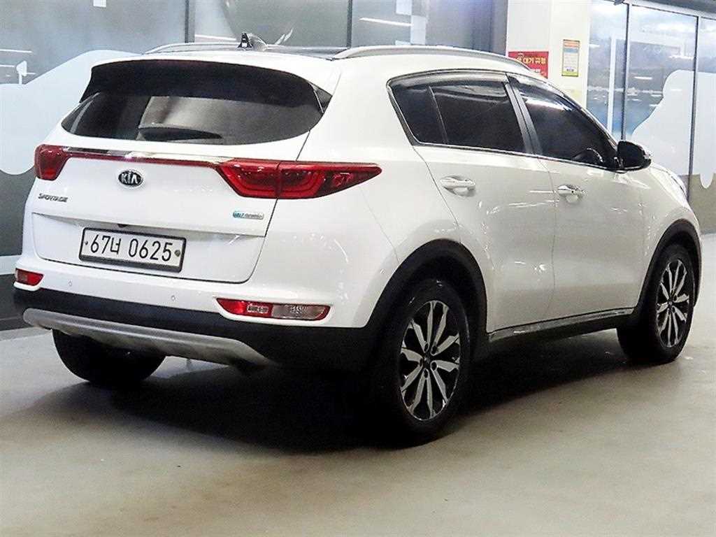 KIA Sportage - Vista 4