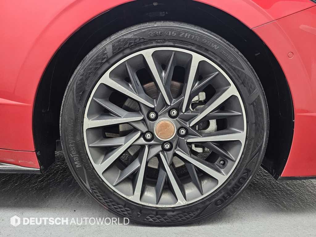 HYUNDAI Sonata - Vista 5