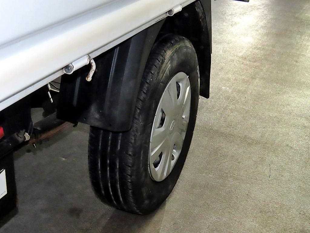 Small Truck Cargo (small) 2021 Blanco - Importación desde Corea - HF Imports Iquique - Foto 16