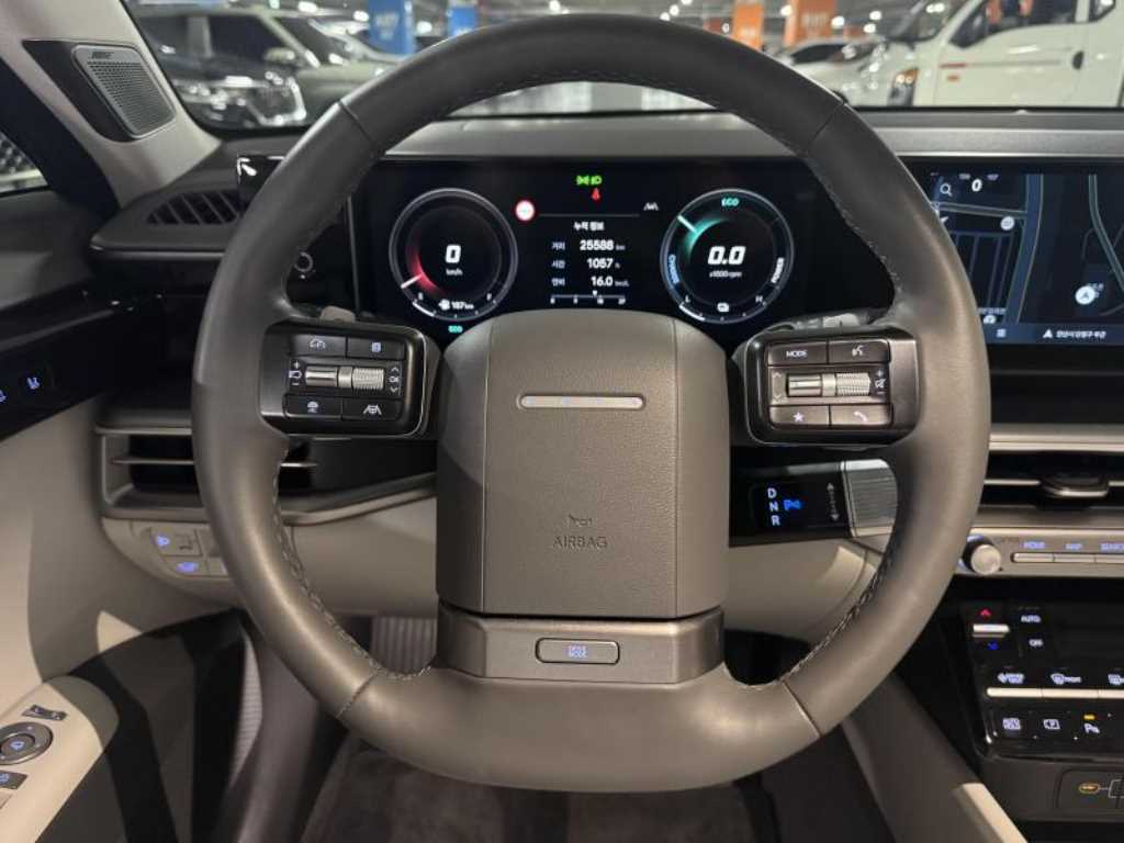 HYUNDAI Grandeur - Vista 9