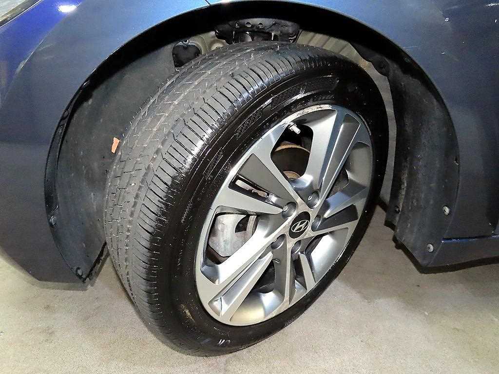 HYUNDAI Avante 2018 Azul - Importación desde Corea - HF Imports Iquique - Foto 19