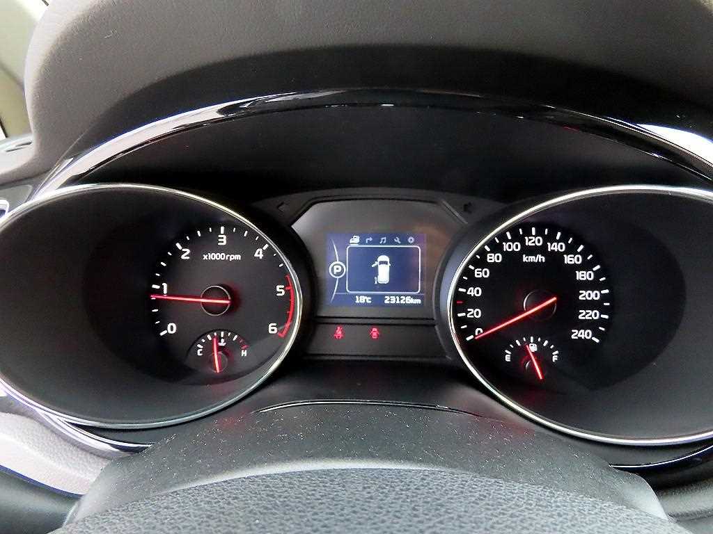 KIA Carnival - Vista 10