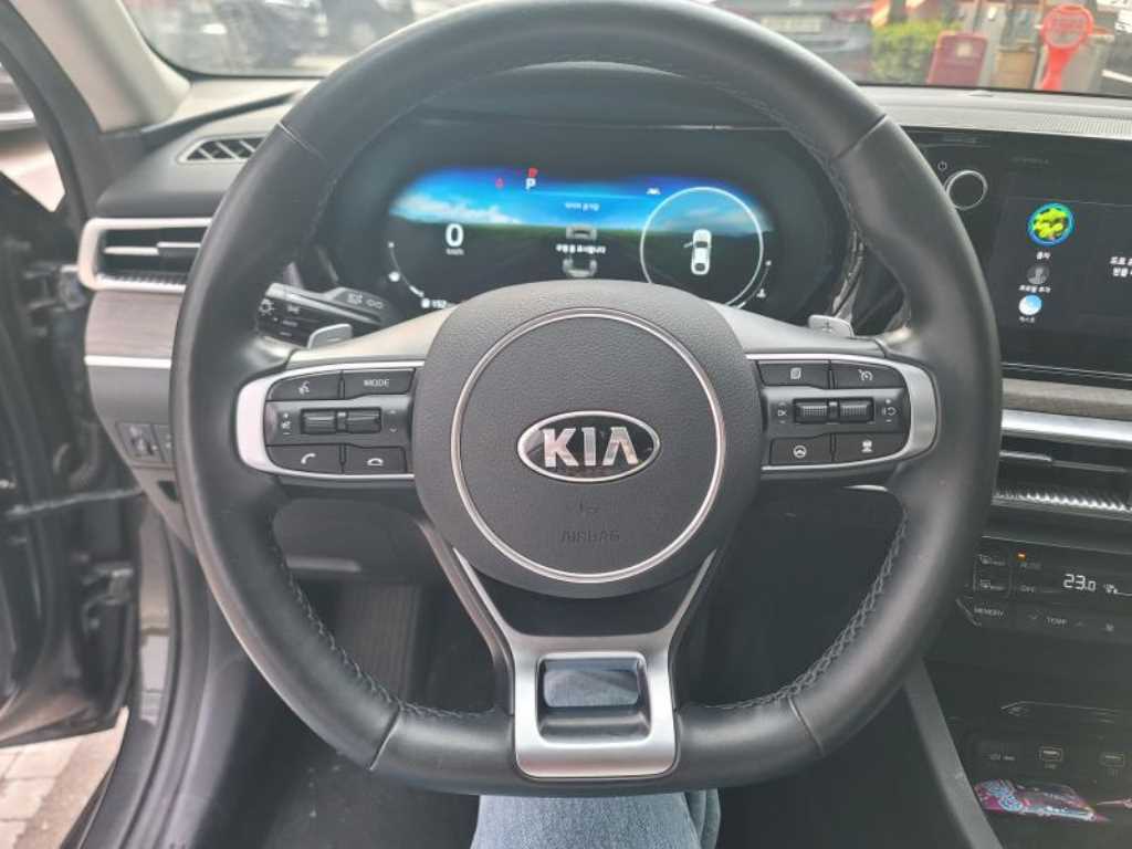 KIA K5 - Vista 3