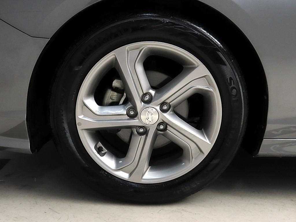 HYUNDAI Sonata 2018 Gris - Importación desde Corea - HF Imports Iquique - Foto 19