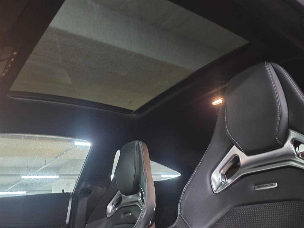 Mercedes Benz C Class 2017 Negro - Importación desde Corea - HF Imports Iquique - Foto 16