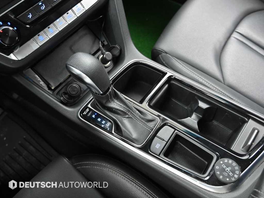 HYUNDAI Sonata - Vista 9