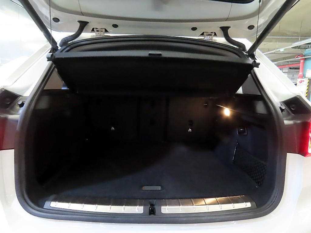 BMW X1 2018 Blanco - Importación desde Corea - HF Imports Iquique - Foto 17