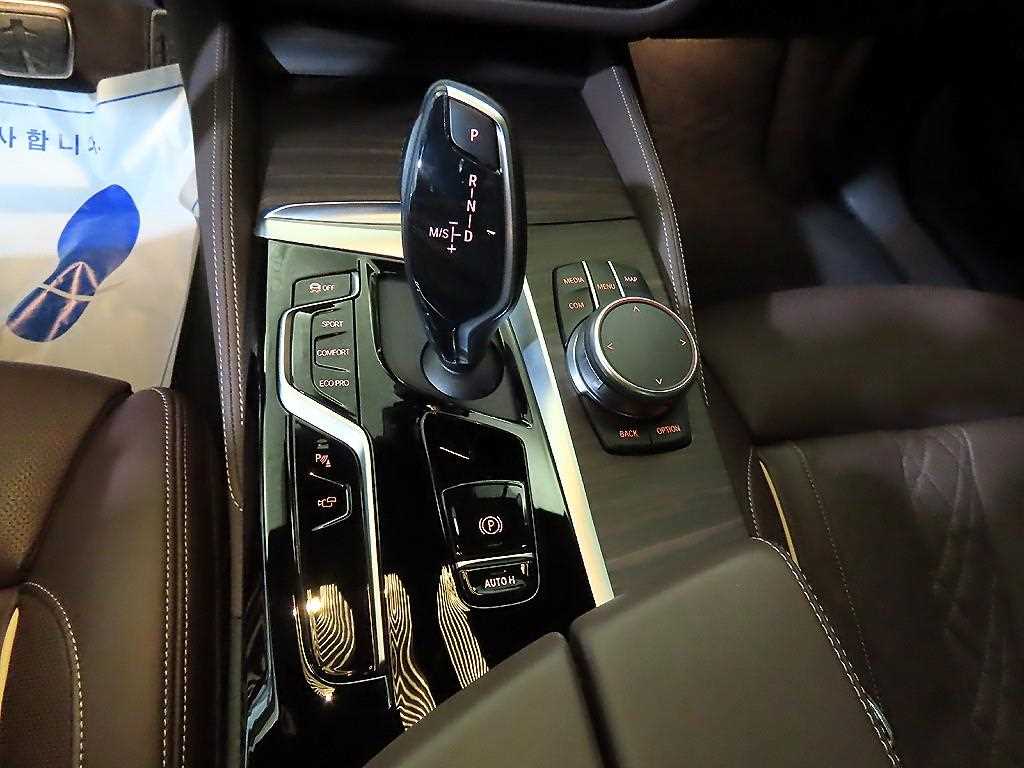 BMW 5 Series - Vista 12