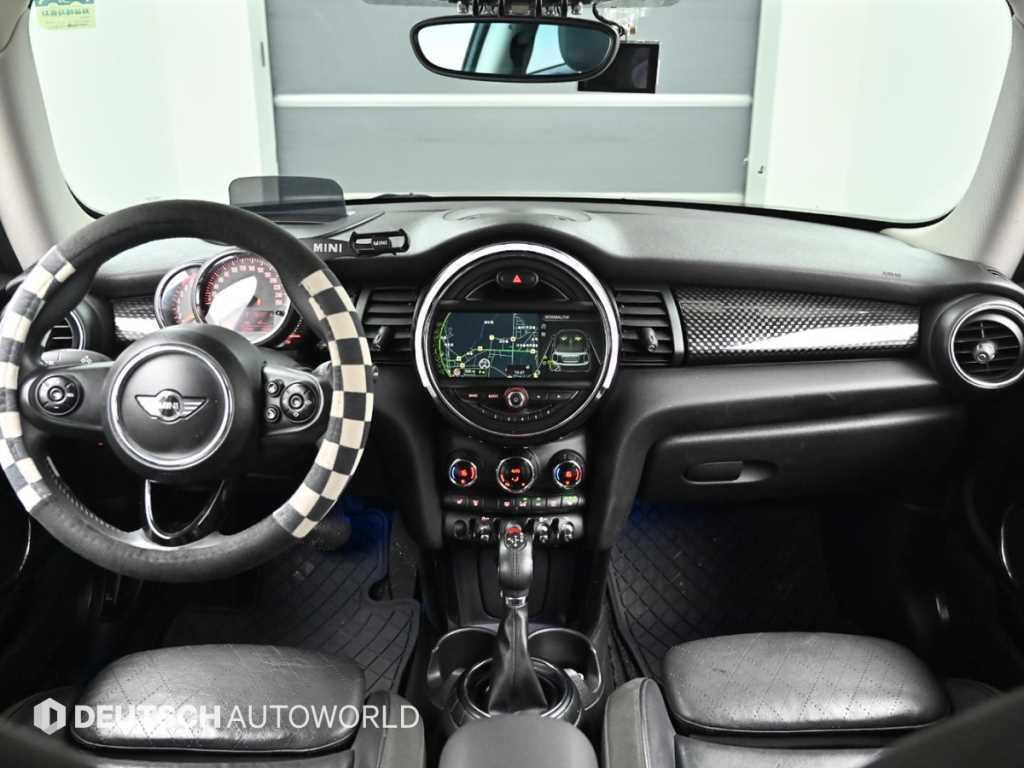 Mini Cooper - Vista 7