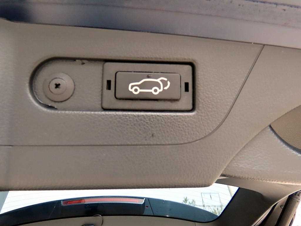 Ssangyong Rexton 2018 Azul - Importación desde Corea - HF Imports Iquique - Foto 17