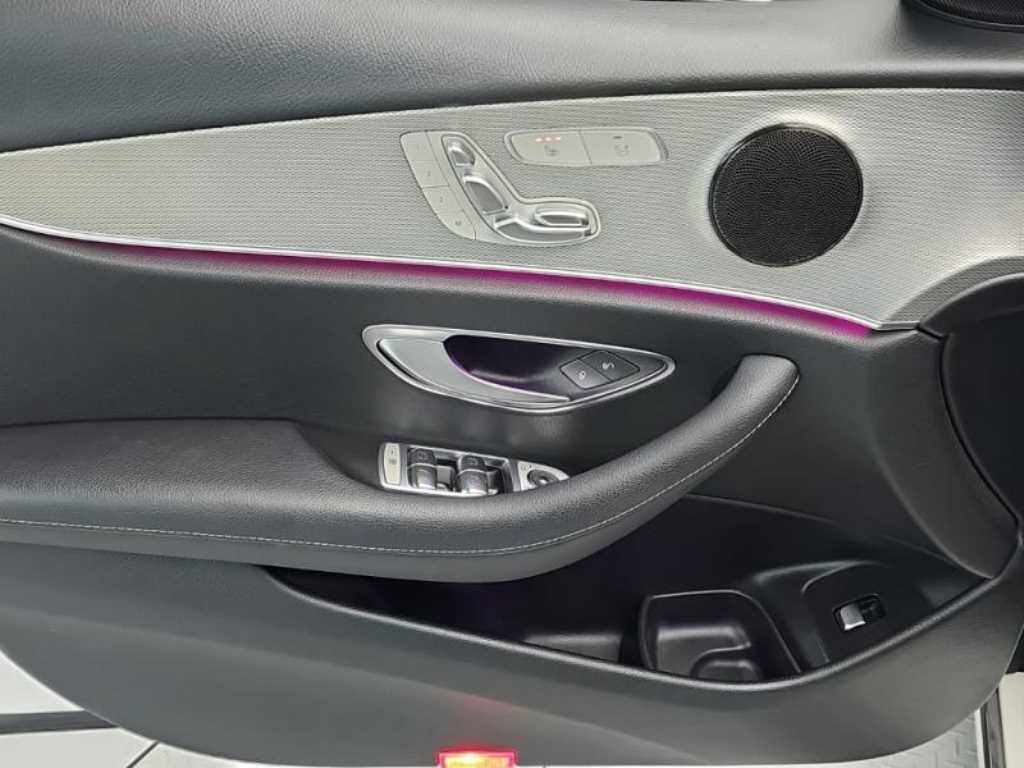 Mercedes Benz E class 2019 Blanco - Importación desde Corea - HF Imports Iquique - Foto 13