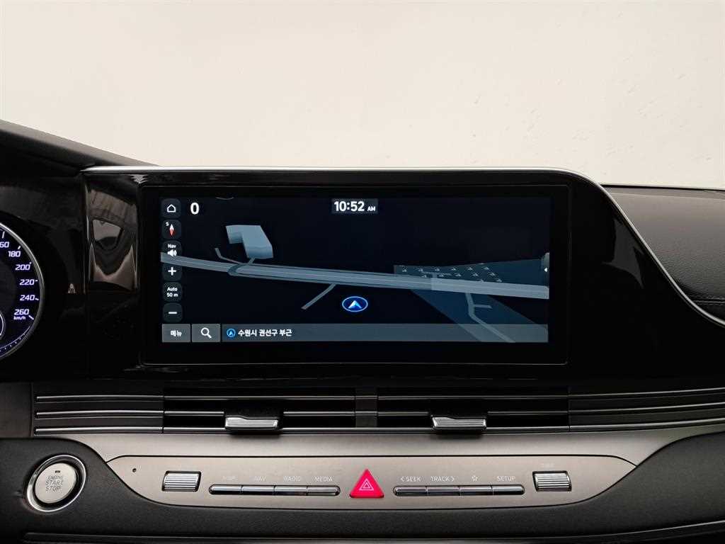 HYUNDAI Grandeur - Vista 9