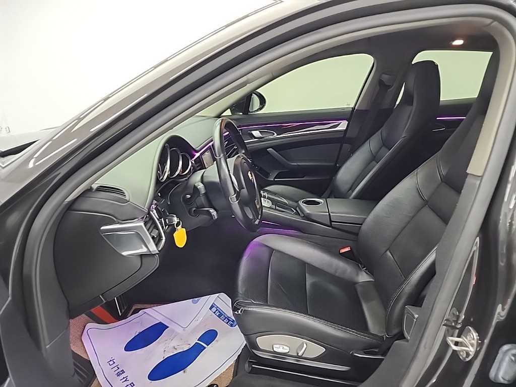 Porsche Panamera - Vista 11