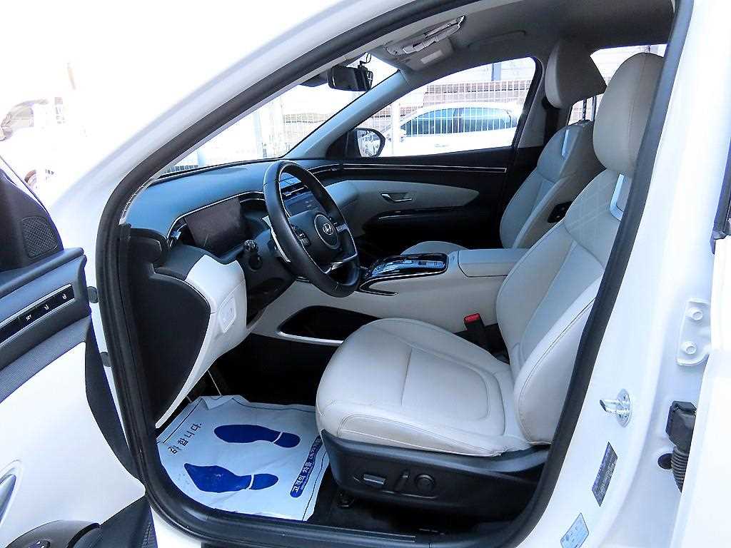 HYUNDAI Tucson - Vista 5