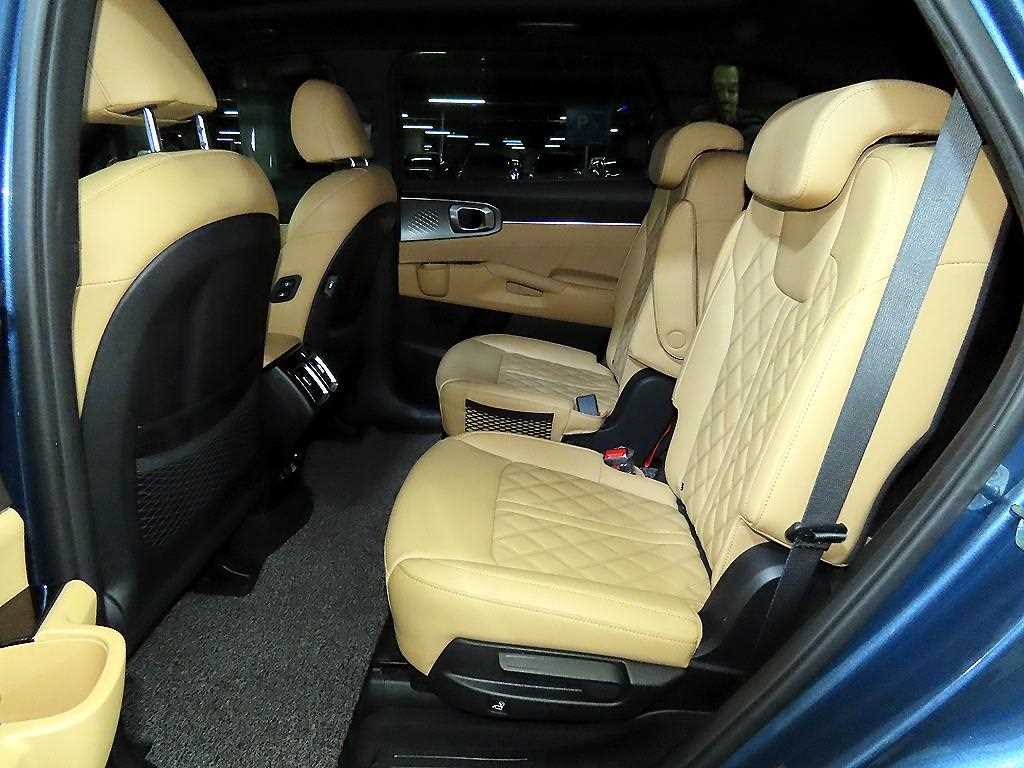 KIA Sorento - Vista 7