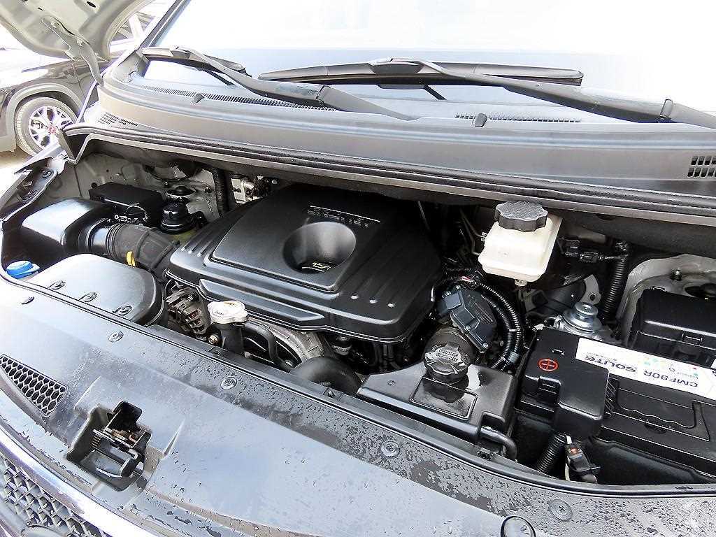 HYUNDAI Starex 2012 Plateado - Importación desde Corea - HF Imports Iquique - Foto 15