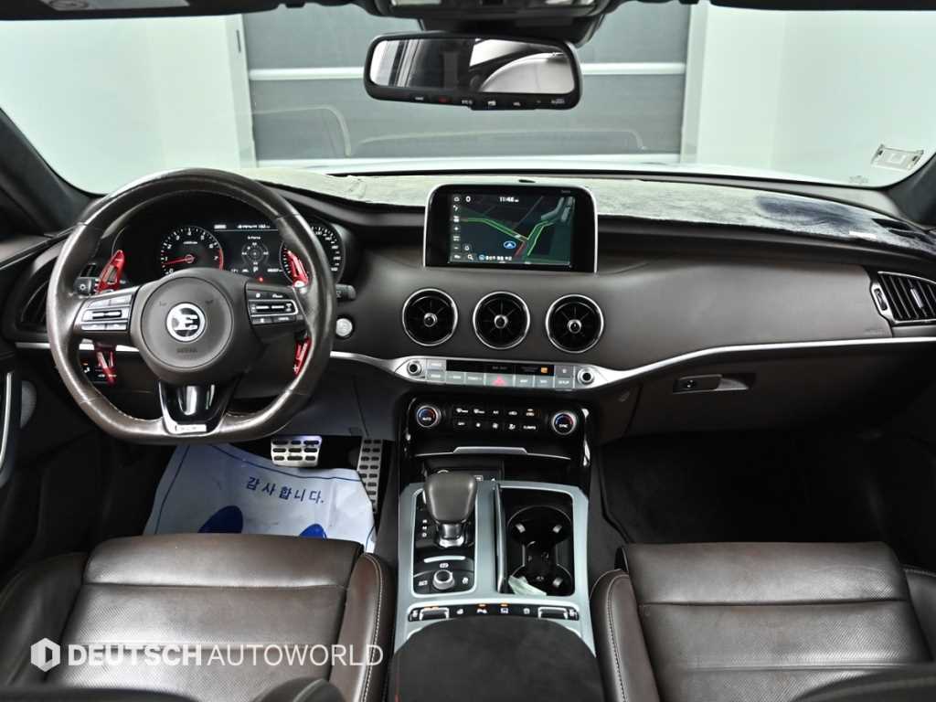 KIA Stinger - Vista 7