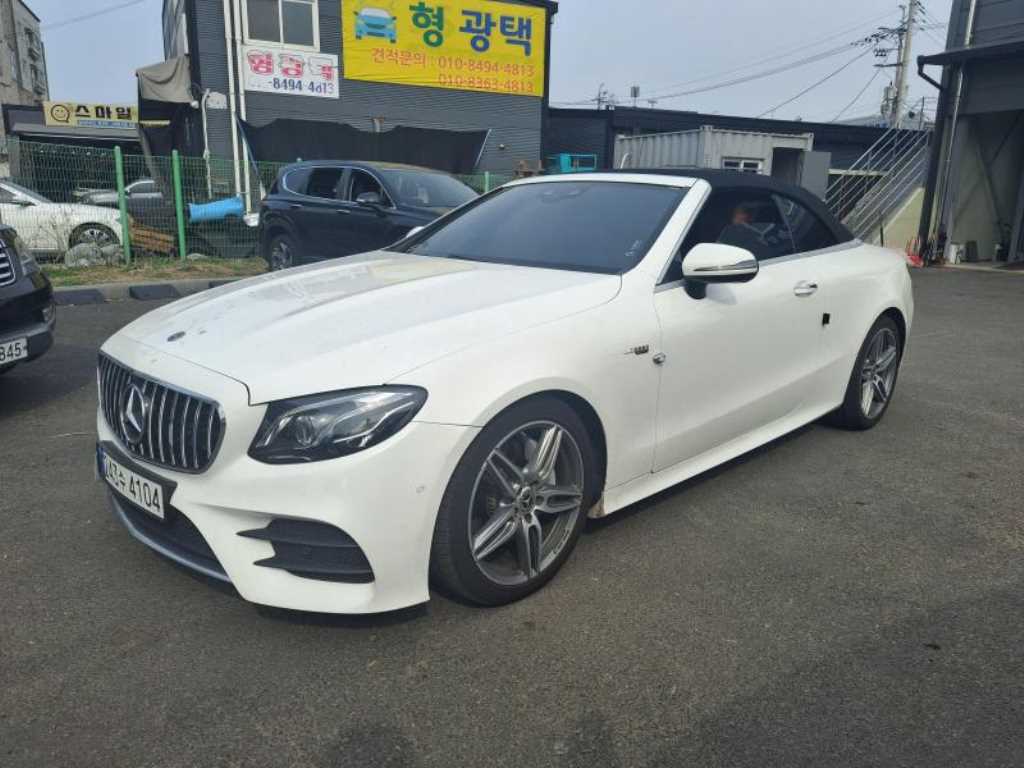 Mercedes Benz E class - Vista 2