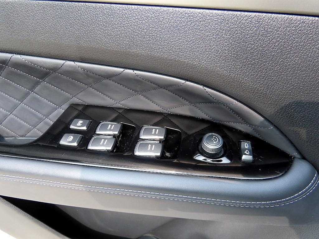 Ssangyong Rexton - Vista 11