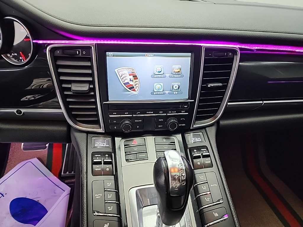 Porsche Panamera - Vista 10