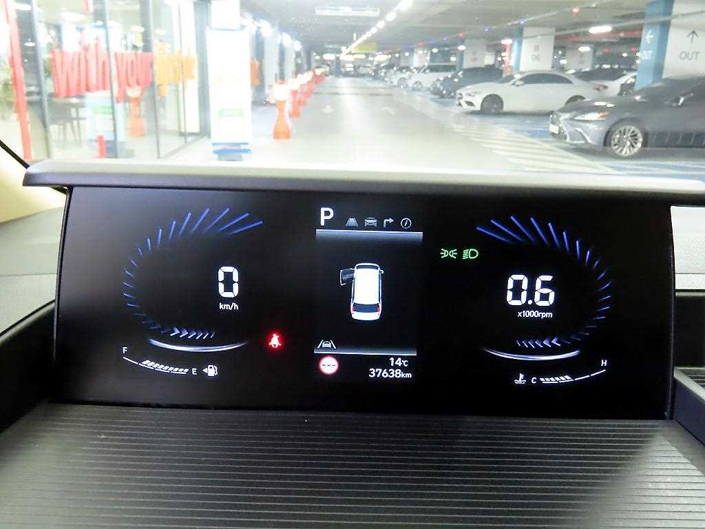 HYUNDAI Staria - Vista 9