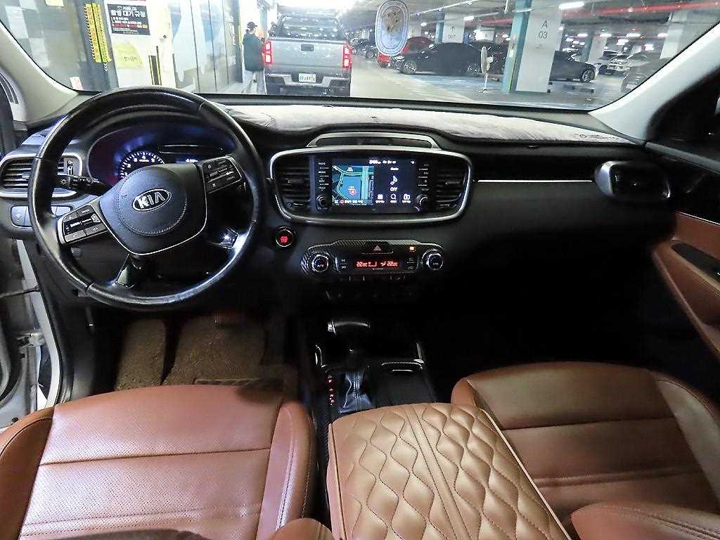 KIA Sorento - Vista 10